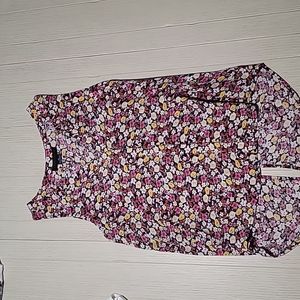 Beautiful floral pattern sanctuary tank